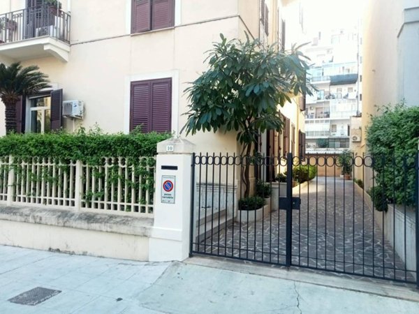 casa semindipendente in affitto a Palermo in zona Libertà