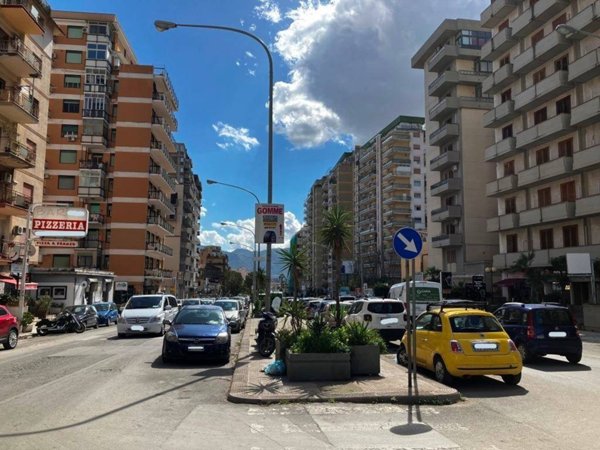 appartamento in affitto a Palermo in zona Montepellegrino