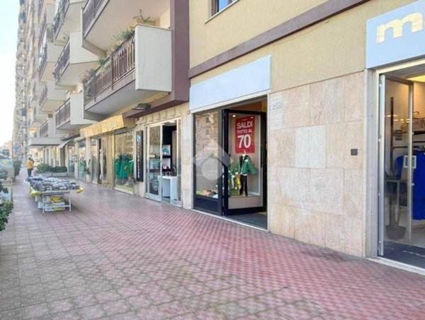 negozio in affitto a Palermo in zona Resuttana