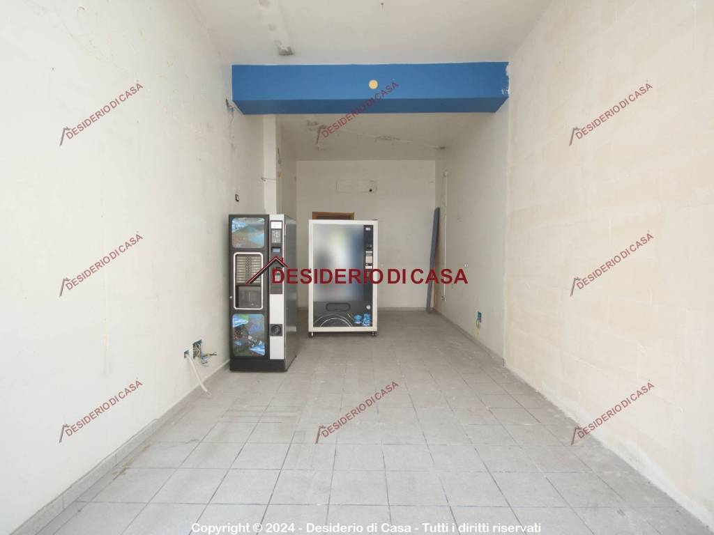 negozio in affitto a Palermo in zona Libertà