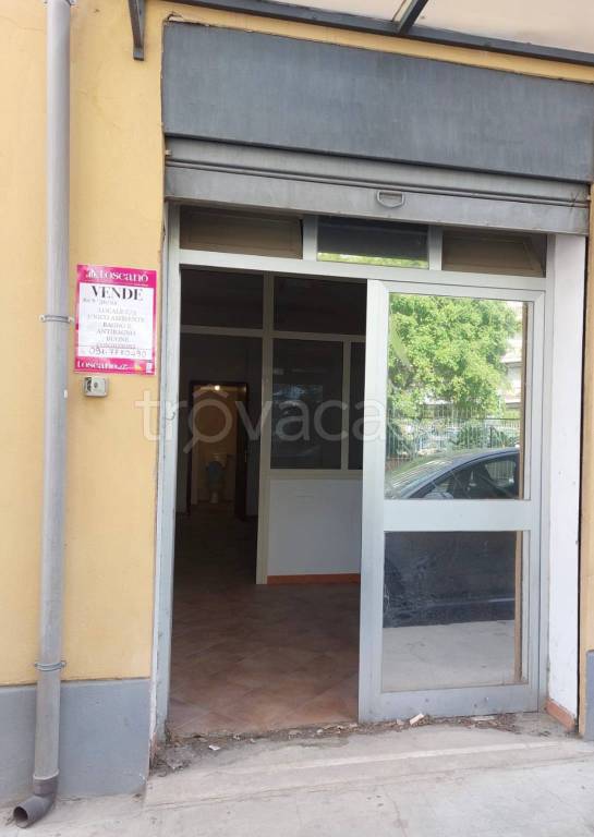 negozio in affitto a Palermo in zona Uditore
