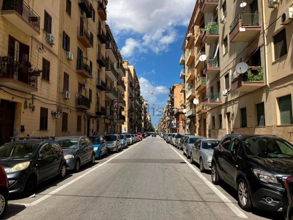 ufficio in affitto a Palermo in zona Oreto