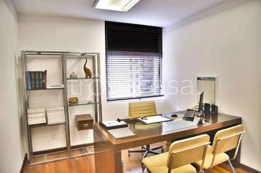 ufficio in affitto a Palermo