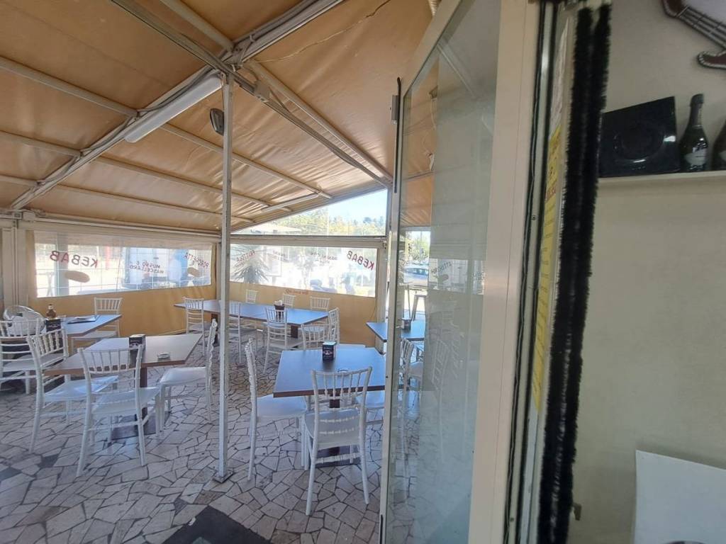 negozio in affitto a Palermo in zona Borgo Nuovo