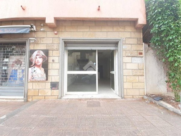negozio in affitto a Palermo in zona Sferracavallo