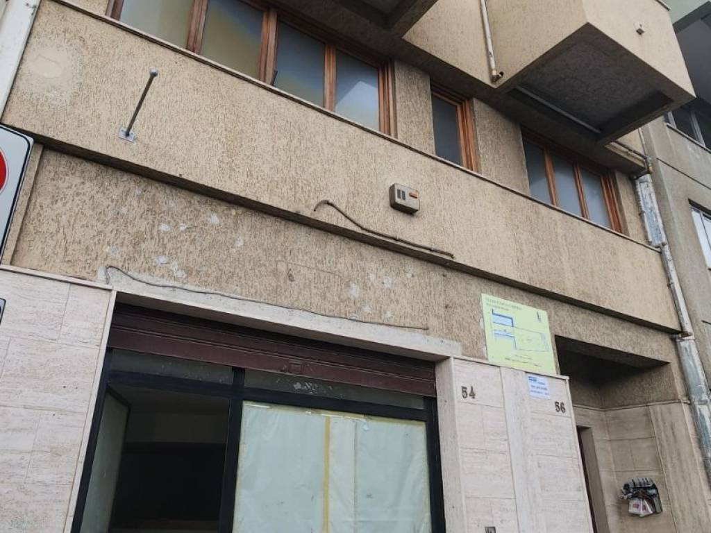 locale commerciale in affitto a Palermo