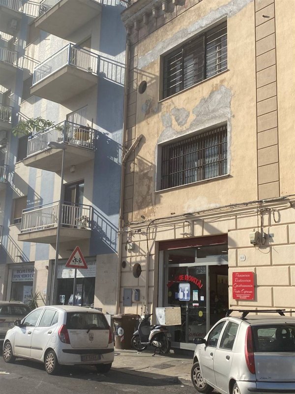 negozio in affitto a Palermo in zona Centro storico