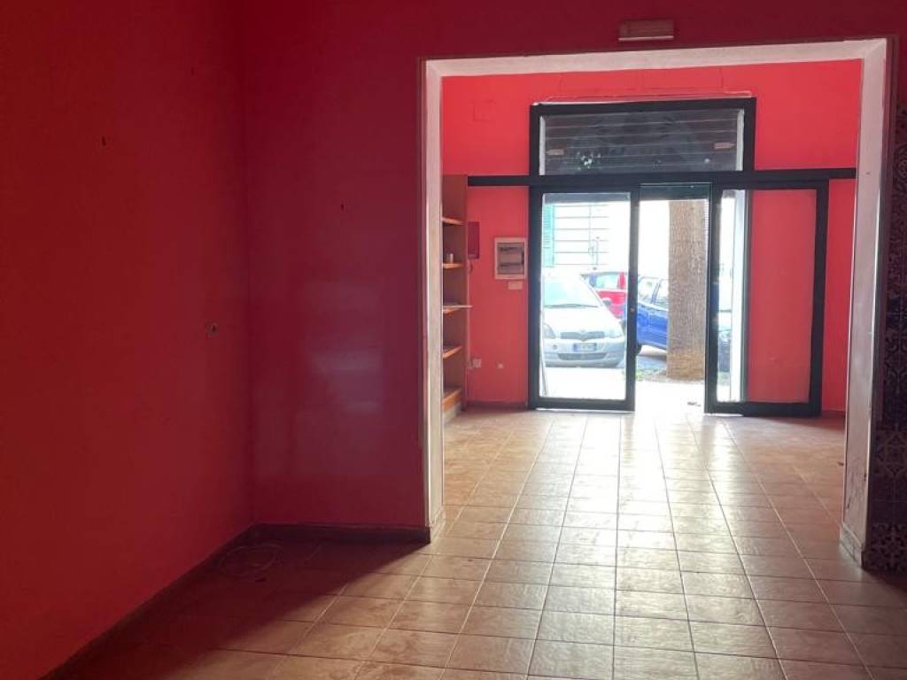 negozio in affitto a Palermo