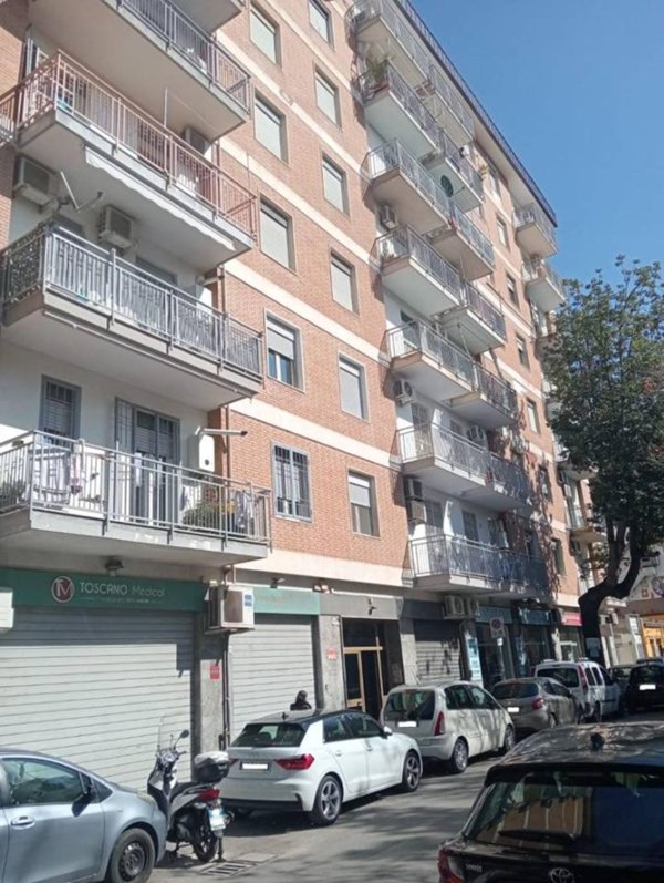 appartamento in affitto a Palermo in zona Montegrappa / Santa Rosalia