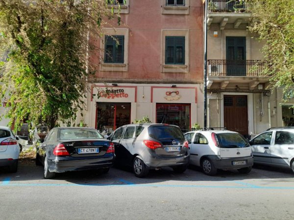 negozio in affitto a Palermo in zona Libertà