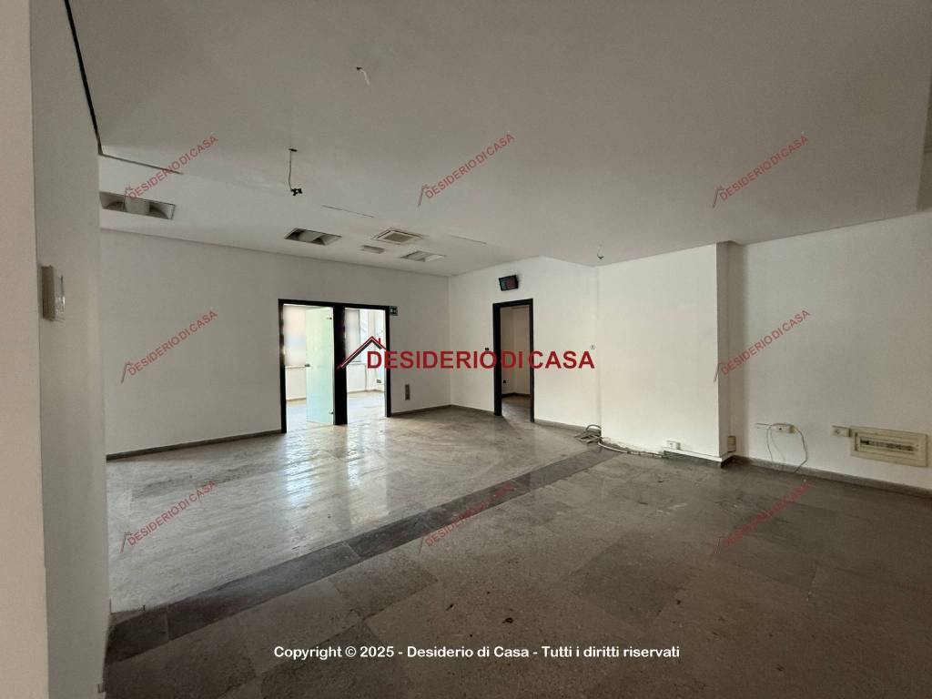 ufficio in affitto a Palermo in zona Malaspina/Palagonia