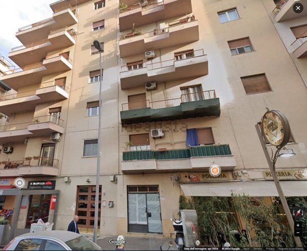 negozio in affitto a Palermo in zona Noce