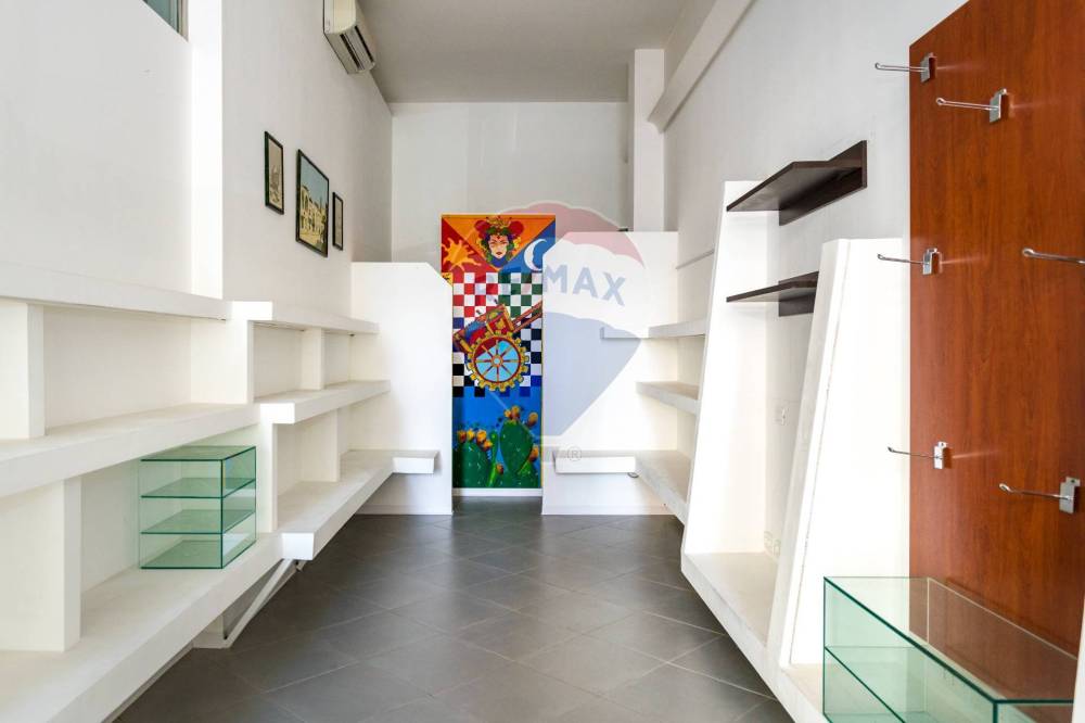 negozio in affitto a Palermo
