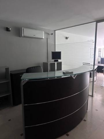 negozio in affitto a Palermo in zona Libertà