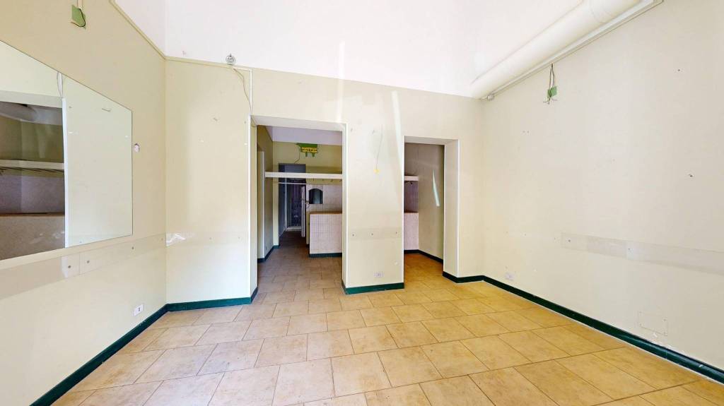 negozio in affitto a Palermo in zona Libertà