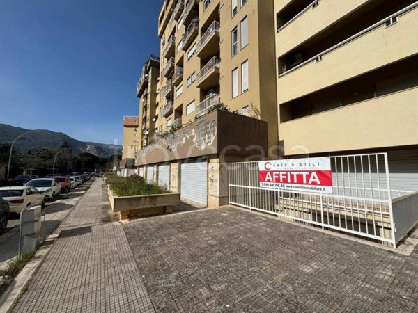 ufficio in affitto a Palermo in zona Baida