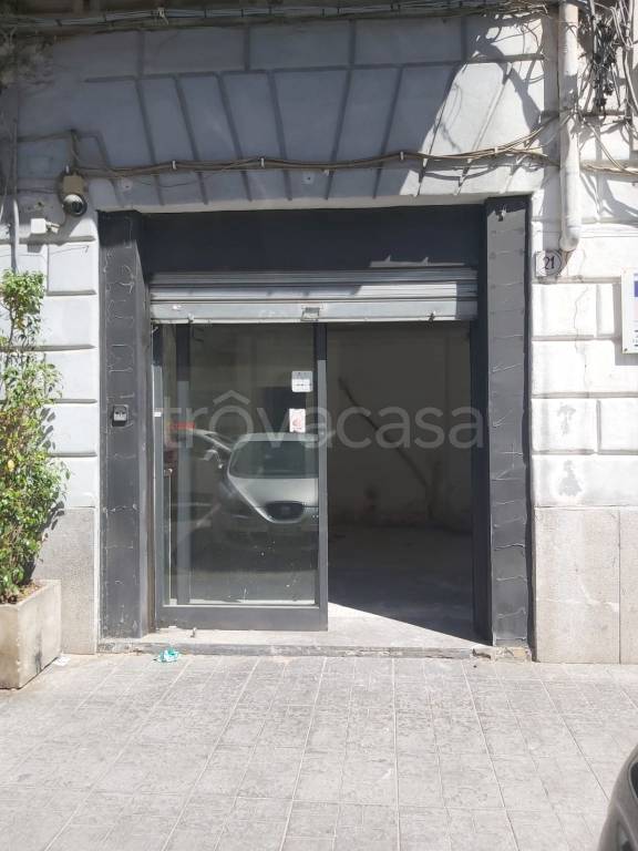 negozio in affitto a Palermo in zona Zisa