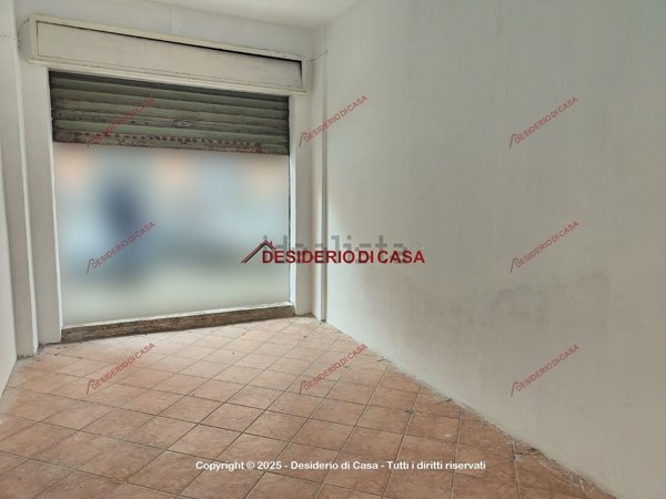locale di sgombero in affitto a Palermo in zona Libertà