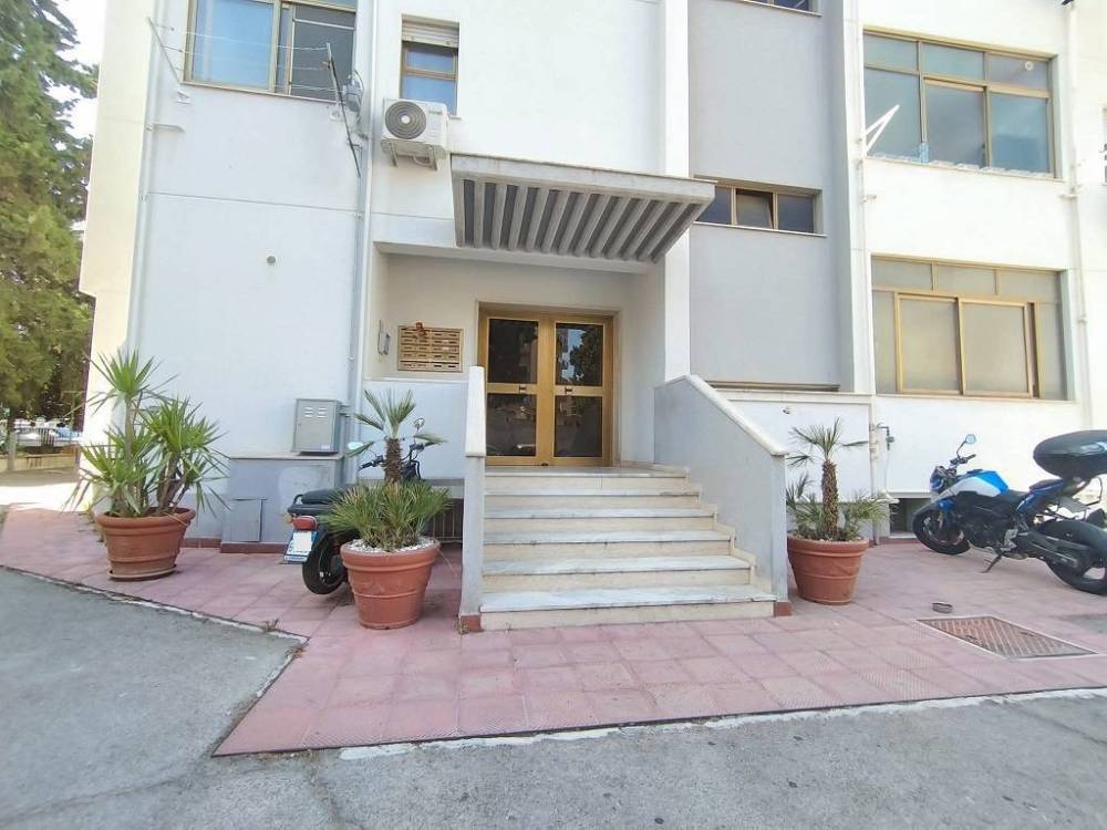 ufficio in affitto a Palermo in zona Malaspina/Palagonia