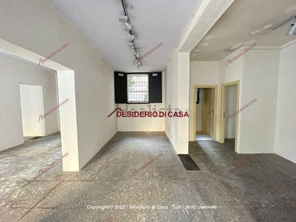 locale commerciale in affitto a Palermo in zona Calatafimi / Cuba