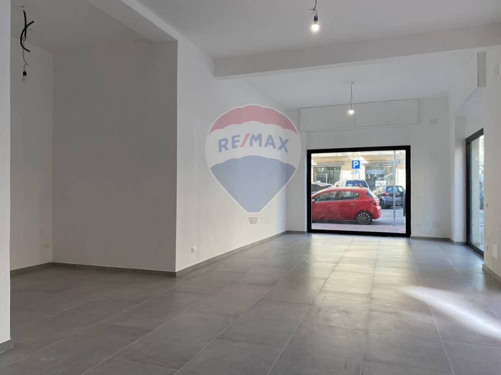 locale commerciale in affitto a Palermo