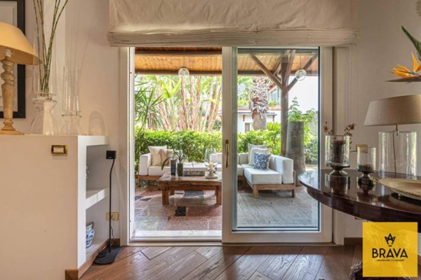 casa indipendente in affitto a Palermo in zona Partanna