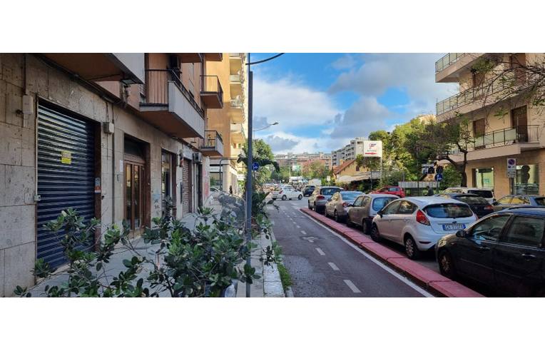 locale commerciale in affitto a Palermo