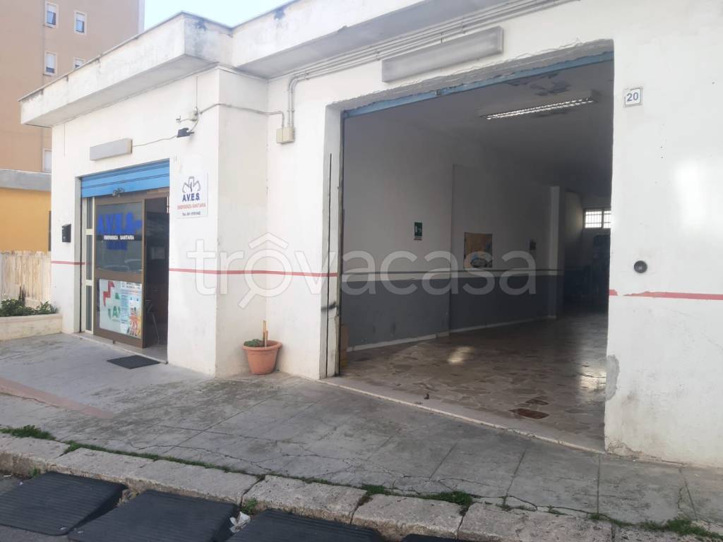 locale commerciale in affitto a Palermo in zona Uditore