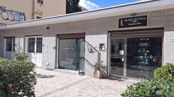 locale commerciale in affitto a Palermo in zona Malaspina/Palagonia
