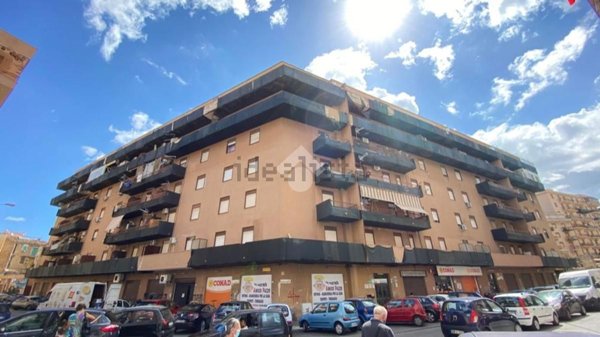 appartamento in affitto a Palermo in zona Montegrappa / Santa Rosalia