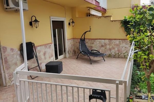 appartamento in affitto a Palermo in zona Mondello