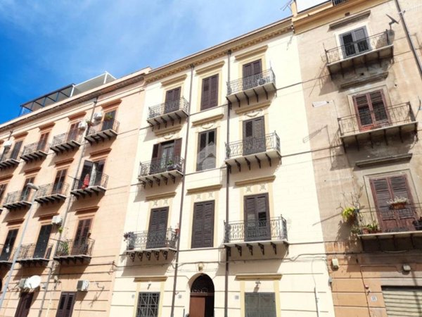 appartamento in affitto a Palermo in zona Politeama