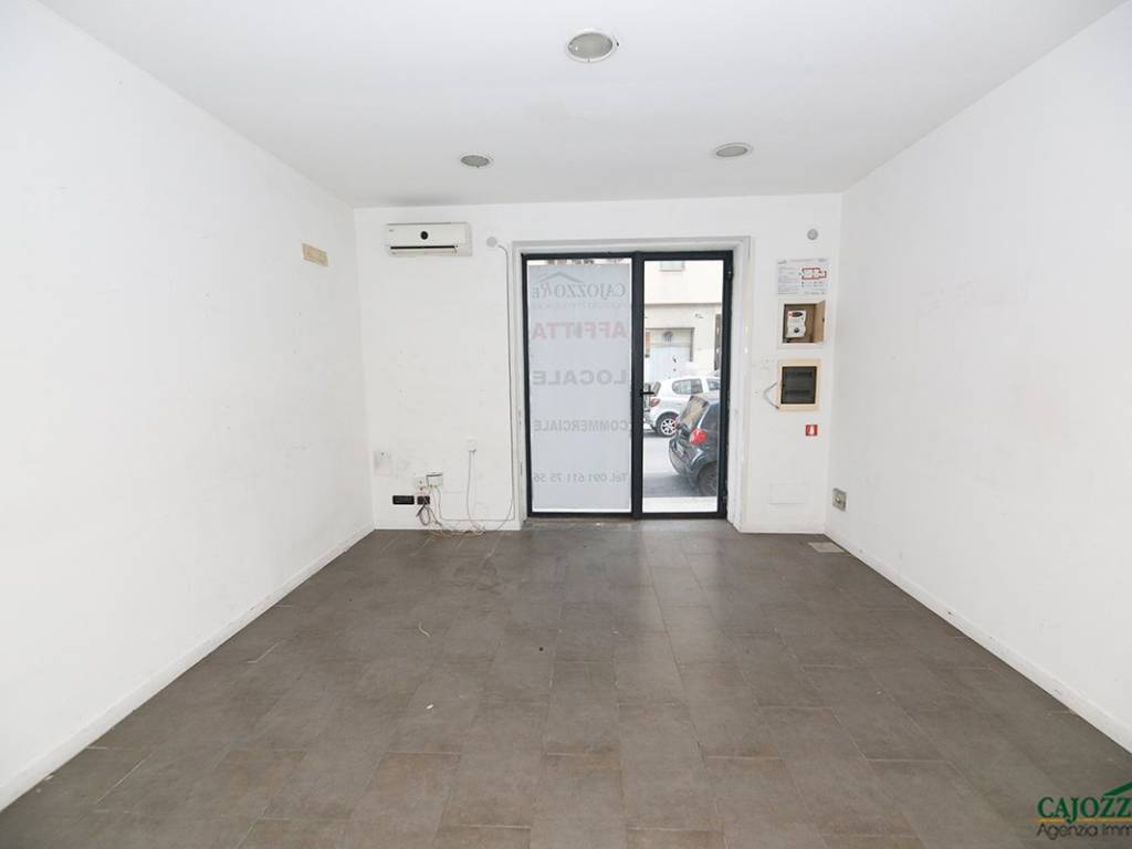 negozio in affitto a Palermo