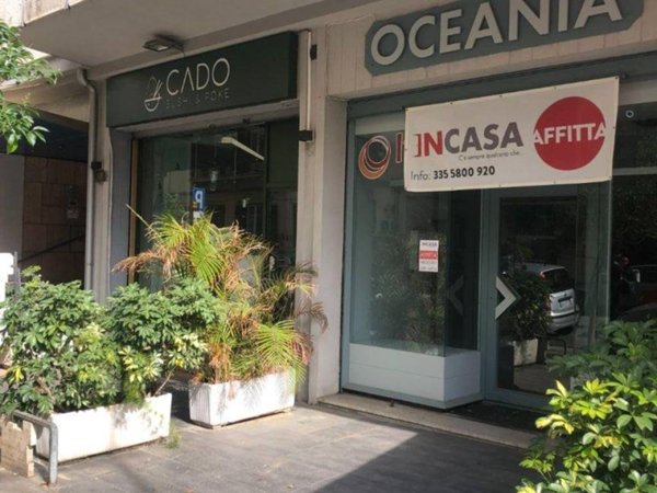 negozio in affitto a Palermo in zona Libertà