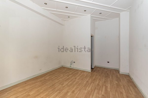 locale di sgombero in affitto a Palermo in zona Noce