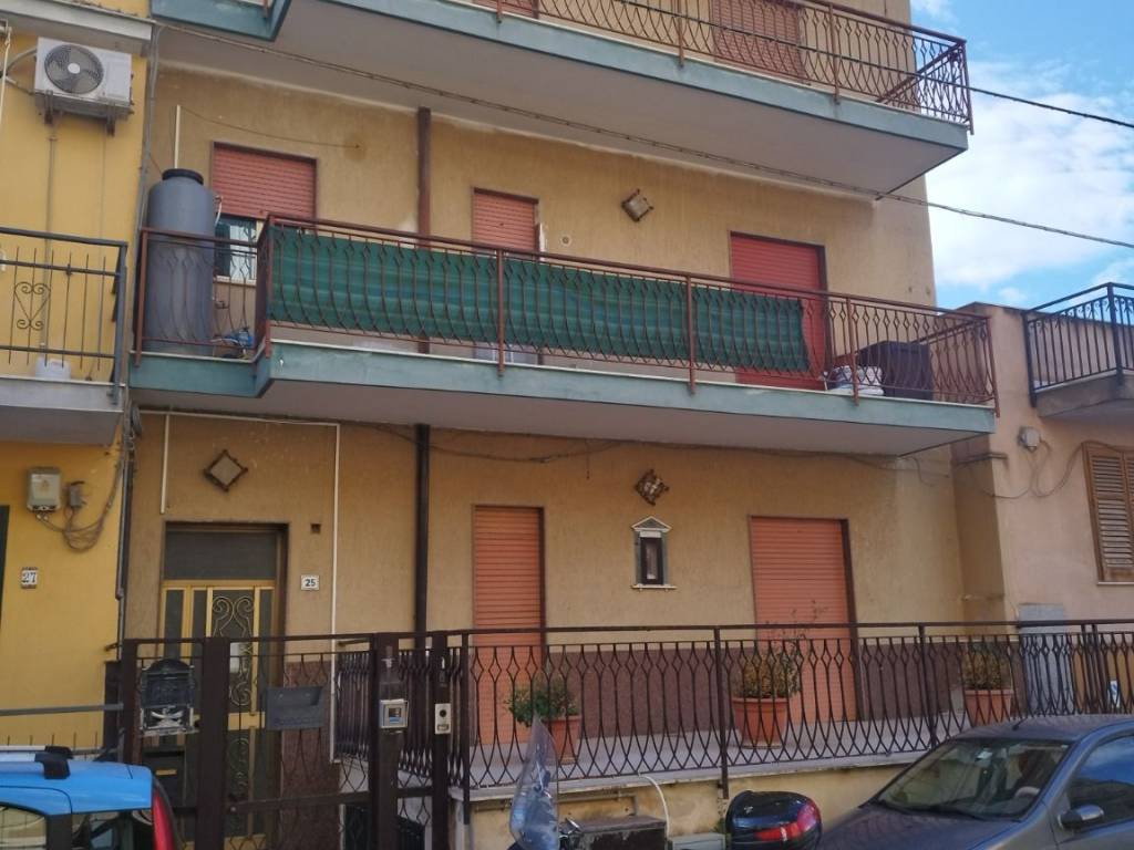 appartamento in affitto a Palermo in zona Chiavelli