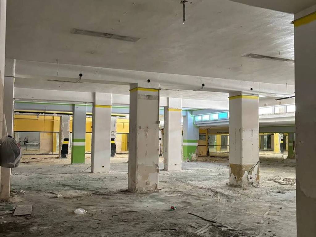 negozio in affitto a Palermo in zona Libertà