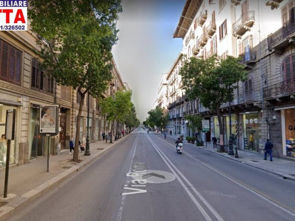 negozio in affitto a Palermo in zona Centro storico