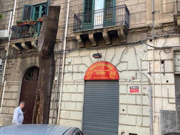 negozio in affitto a Palermo