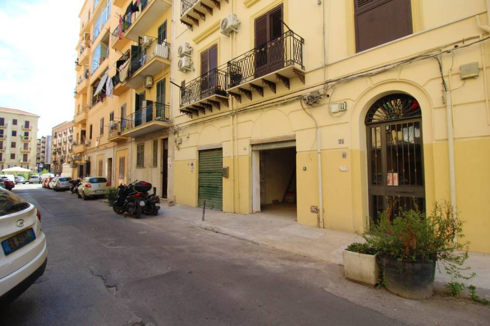 locale commerciale in affitto a Palermo in zona Libertà
