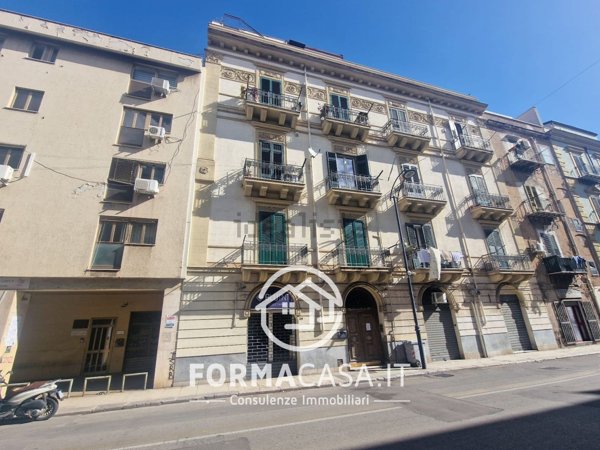 locale commerciale in affitto a Palermo in zona Libertà