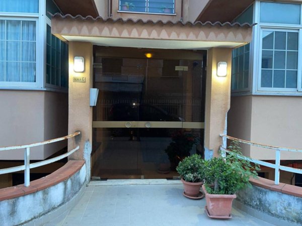 appartamento in affitto a Palermo in zona Partanna