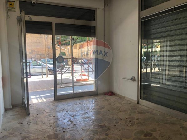 locale commerciale in affitto a Palermo