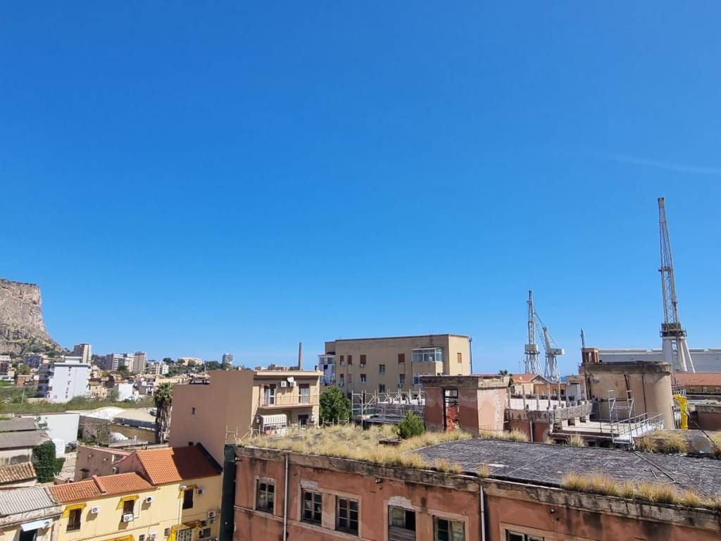 appartamento in affitto a Palermo in zona Arenella/Vergine Maria