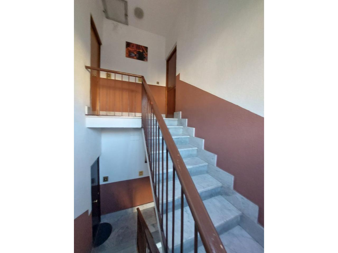 appartamento in affitto a Palermo in zona Montegrappa / Santa Rosalia