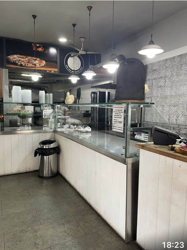 negozio in vendita a Palermo in zona Montepellegrino