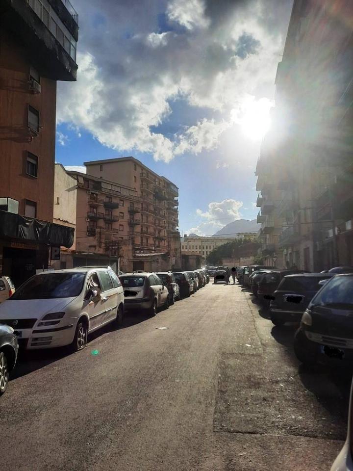 appartamento in affitto a Palermo in zona Montegrappa / Santa Rosalia