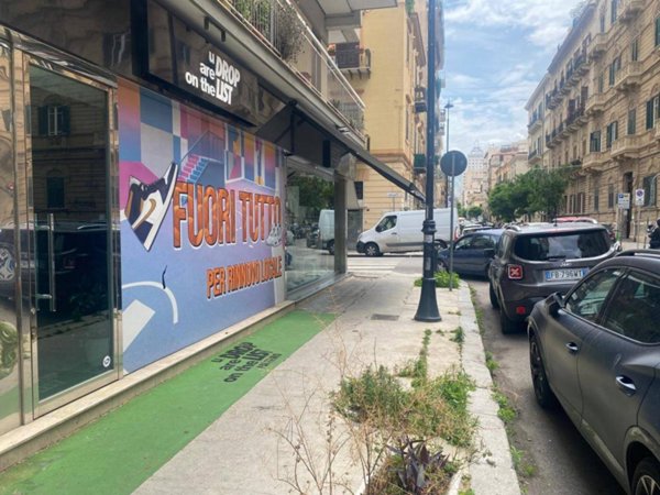 negozio in affitto a Palermo in zona Libertà