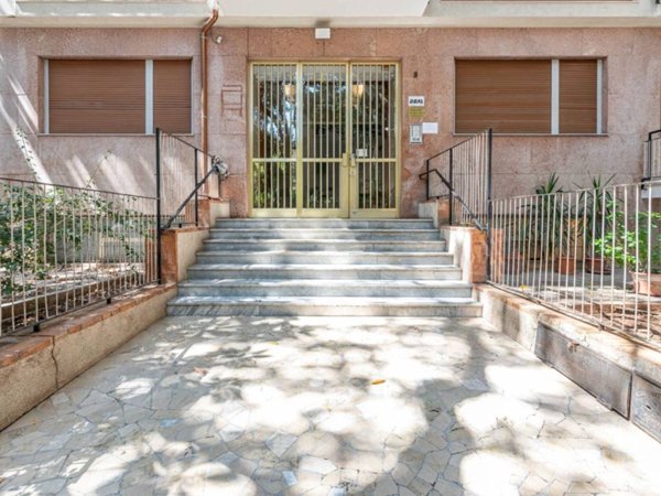 ufficio in affitto a Palermo in zona Libertà