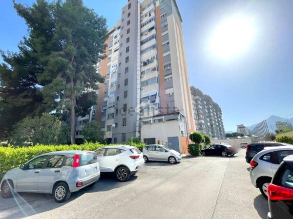 appartamento in affitto a Palermo in zona Zisa